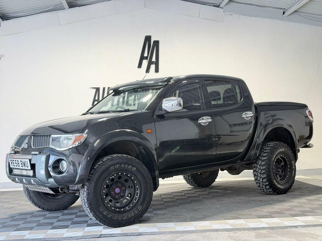 Mitsubishi L200 Pickup Silver #2