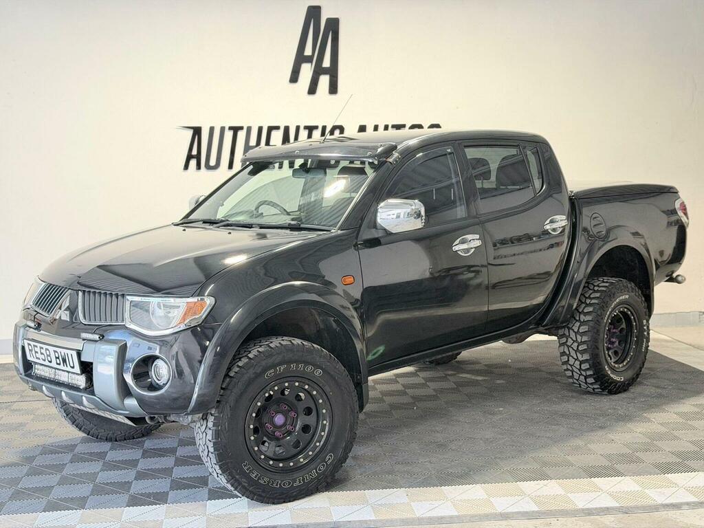 Mitsubishi L200 Pickup Silver #4