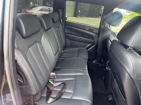 SsangYong Musso 2.2D Saracen Plus RV73KKH Black #4