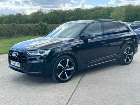 Audi Q7 3.0 Tdi V6 YY72LBP Black #3