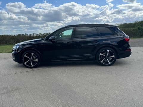 Audi Q7 3.0 Tdi V6 YY72LBP Black #6