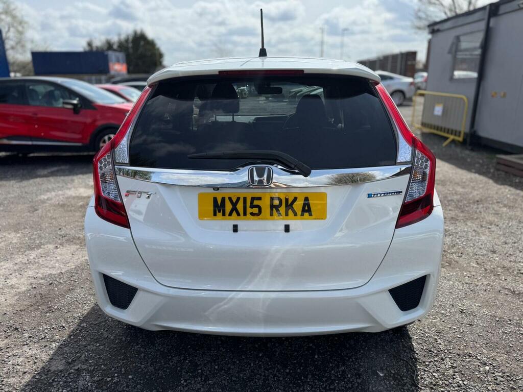 Honda Fit Hatchback 1.5 Hybrid Euro 5 201515 White #6