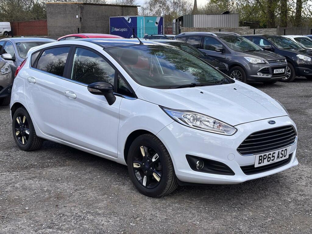 Ford Fiesta Hatchback 1.0T Ecoboost Zetec White Edition Euro 6 White