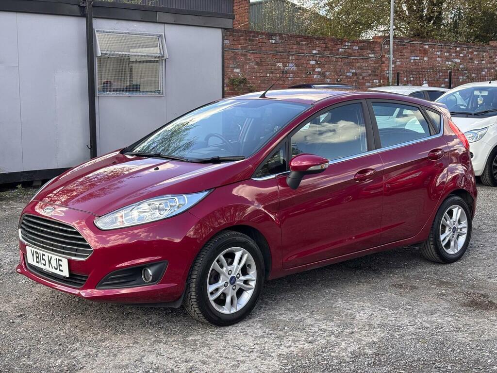 Ford Fiesta Hatchback 1.0T Ecoboost Zetec Euro 5 Ss 20 YB15KJE Red #3