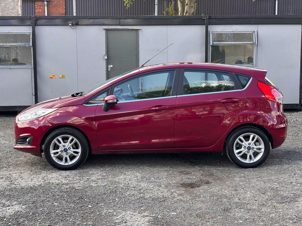 Ford Fiesta Hatchback 1.0T Ecoboost Zetec Euro 5 Ss 20 YB15KJE Red #4