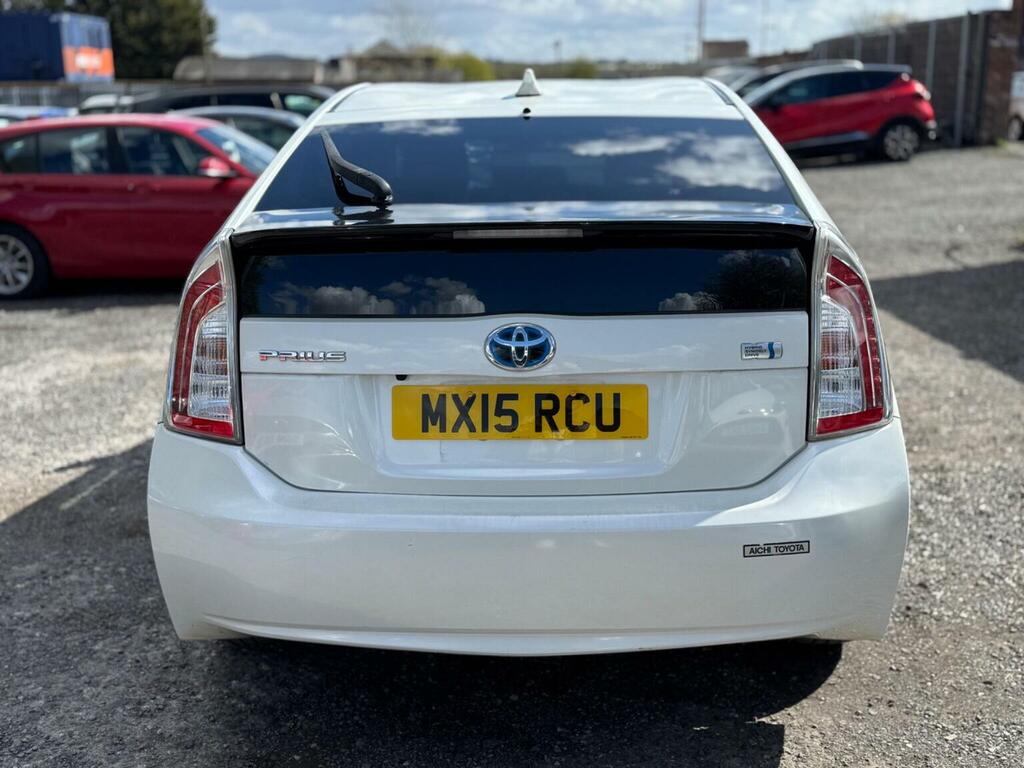 Toyota Prius Hatchback 1.8 Vvt-h T Spirit Hatchback White #6