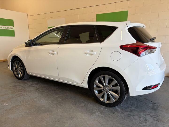 Toyota Auris 1.2 Vvt-i Excel Euro 6 Ss YX16XLO White #4