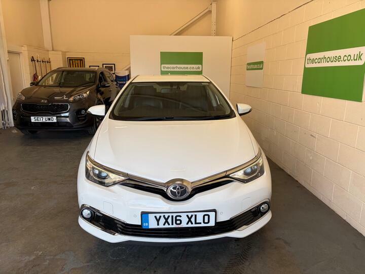 Toyota Auris 1.2 Vvt-i Excel Euro 6 Ss YX16XLO White #2
