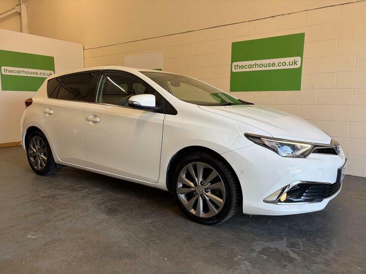 Toyota Auris 1.2 Vvt-i Excel Euro 6 Ss White