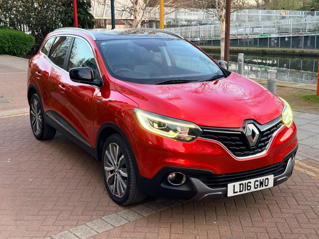 Renault Kadjar 1.5 Dci Signature Nav Edc Euro 6 Ss LD16GWO Red #3
