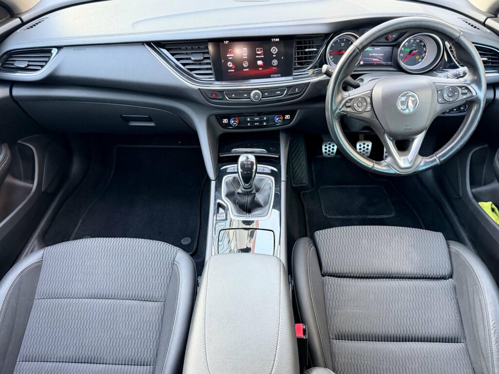 Vauxhall Insignia 1.5I Turbo Sri Nav Grand Sport Euro 6 Ss DL17PJU Black #2