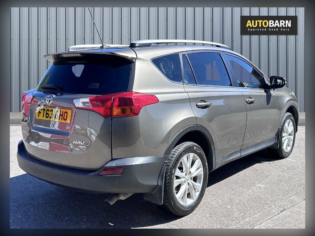 Toyota Rav 4 2.2 D-4d Invincible Suv 4Wd Euro FT63GHO Beige #3