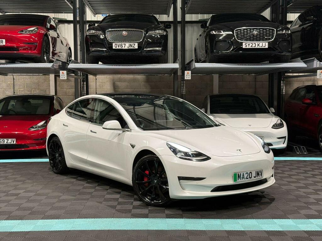 Tesla Model 3 Saloon Dual Motor Performance 4Wde Per White
