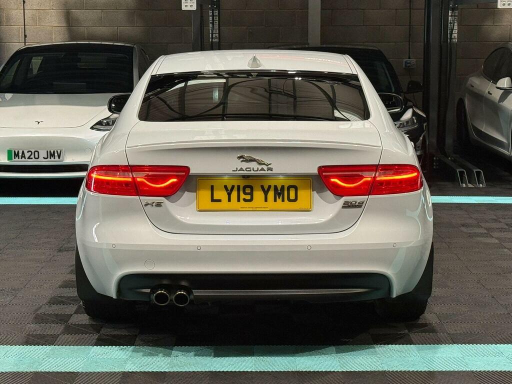 Jaguar XE Saloon 2.0D Landmark Awd Euro 6 Ss 20 White #6