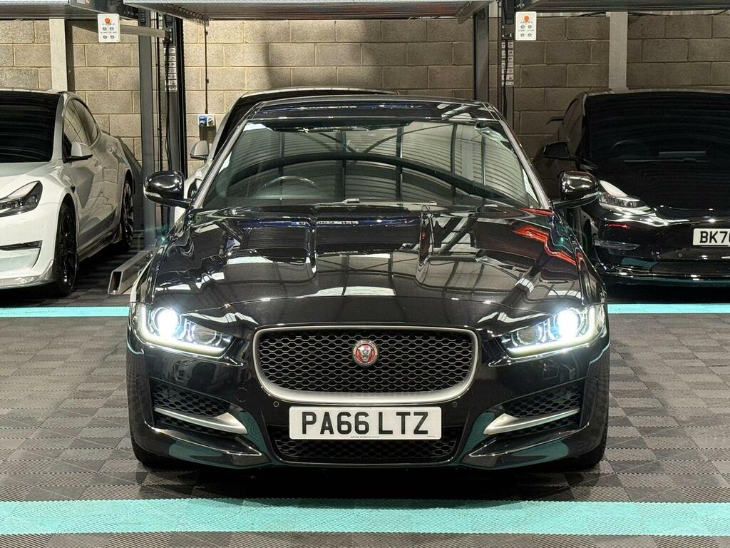 Jaguar XE Saloon 2.0D R-sport Euro 6 Ss 201666 Black #2