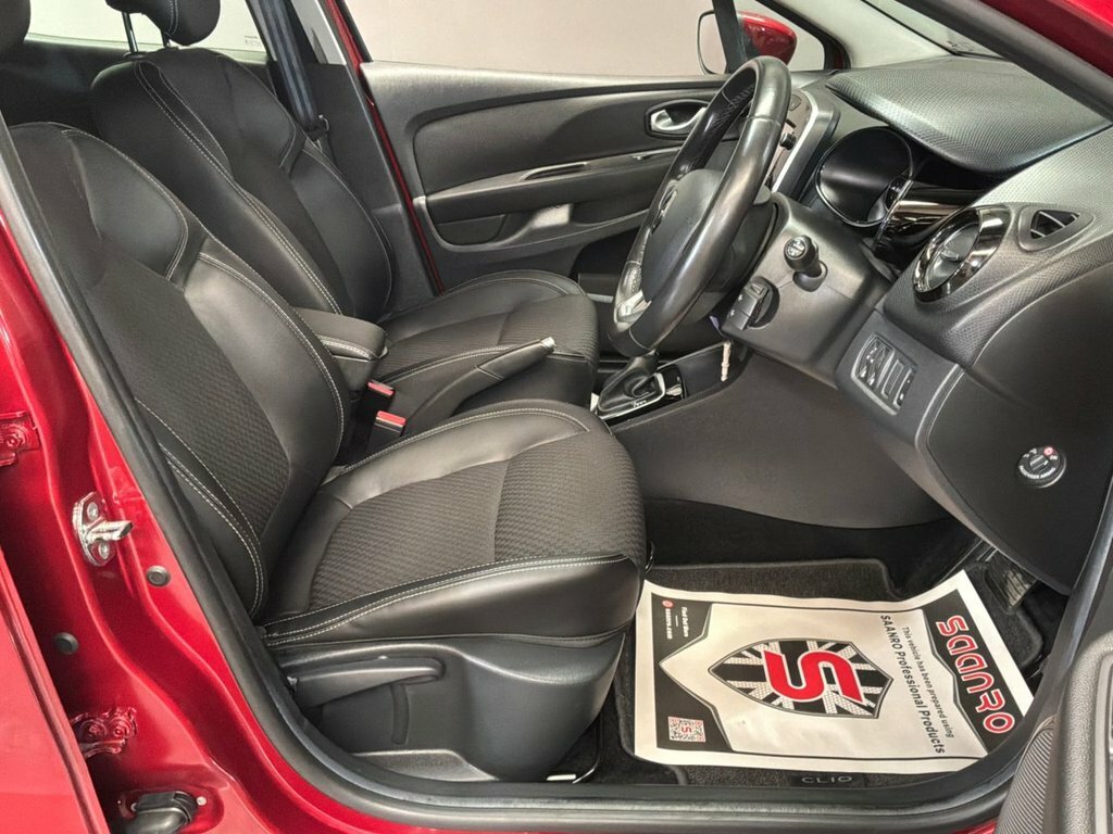 Renault Clio 1.5L Dynamique S Nav Red #6