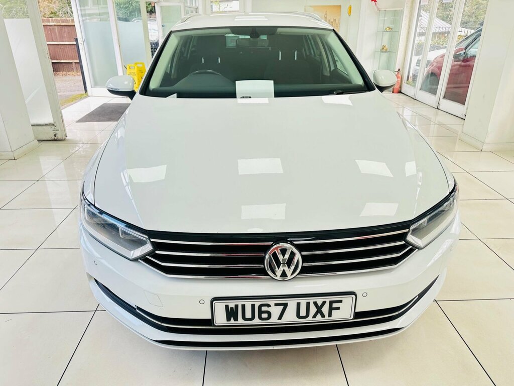Volkswagen Passat 2.0 Tdi Se Business Euro 6 Ss WU67UXF White #2