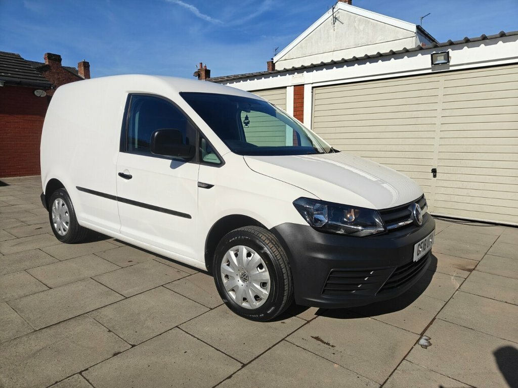 Volkswagen Caddy 2L Startline GF18UTV White #6