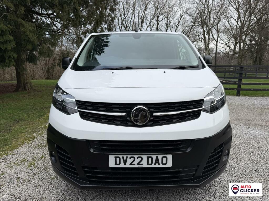 Vauxhall Vivaro 1.5 Turbo D 2900 Dynamic Panel Van 6Dr Manu DV22DAO White #4