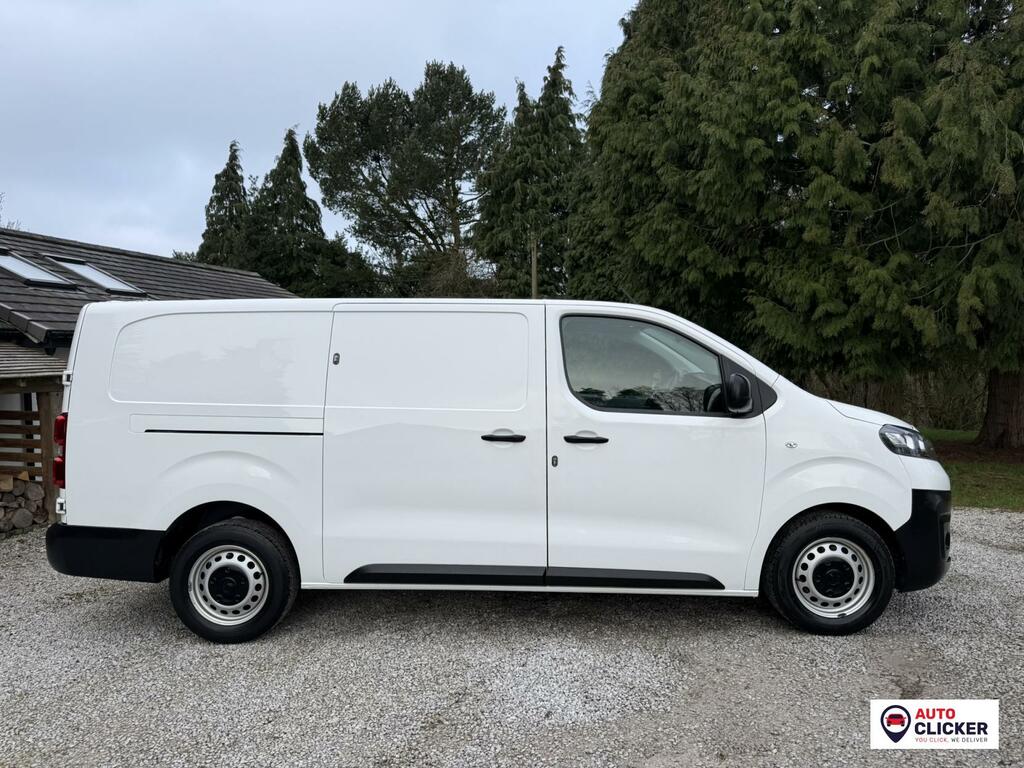 Vauxhall Vivaro 1.5 Turbo D 2900 Dynamic Panel Van 6Dr Manu DV22DAO White #5