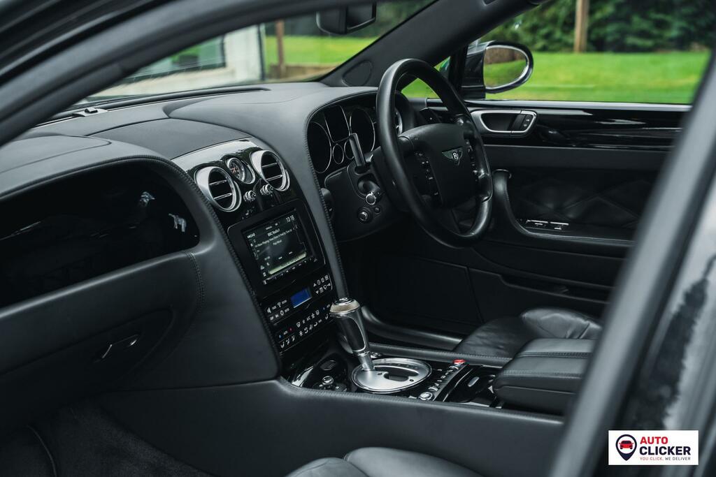 Bentley Flying Spur 6.0L W12 Flying Spur 552 Bhp Green #77