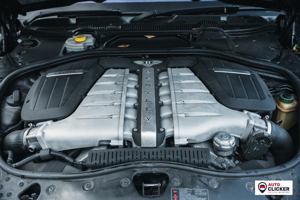 Bentley Flying Spur 6.0L W12 Flying Spur 552 Bhp Green #44