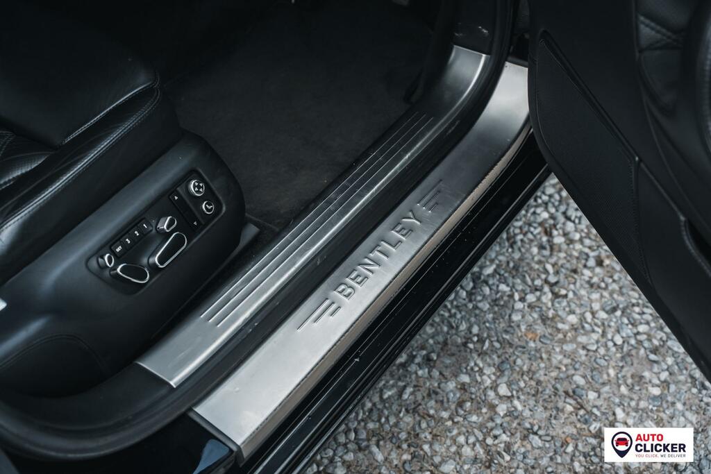 Bentley Flying Spur 6.0L W12 Flying Spur 552 Bhp Green #50