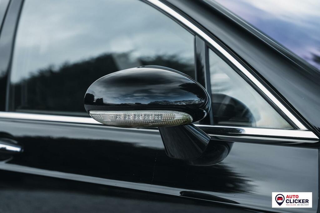 Bentley Flying Spur 6.0L W12 Flying Spur 552 Bhp Green #28