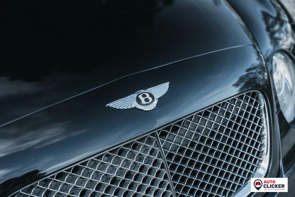 Bentley Flying Spur 6.0L W12 Flying Spur 552 Bhp Green #49