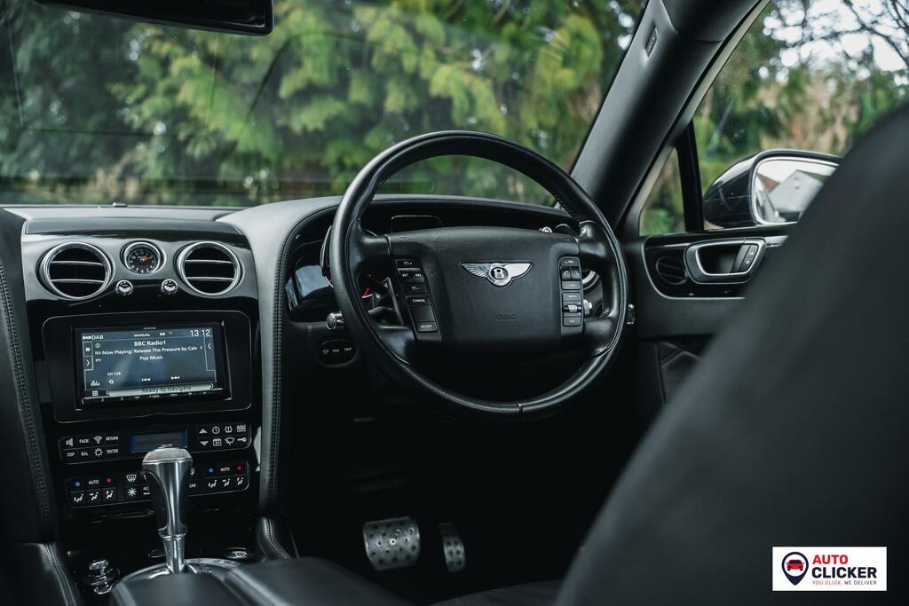 Bentley Flying Spur 6.0L W12 Flying Spur 552 Bhp Green #47