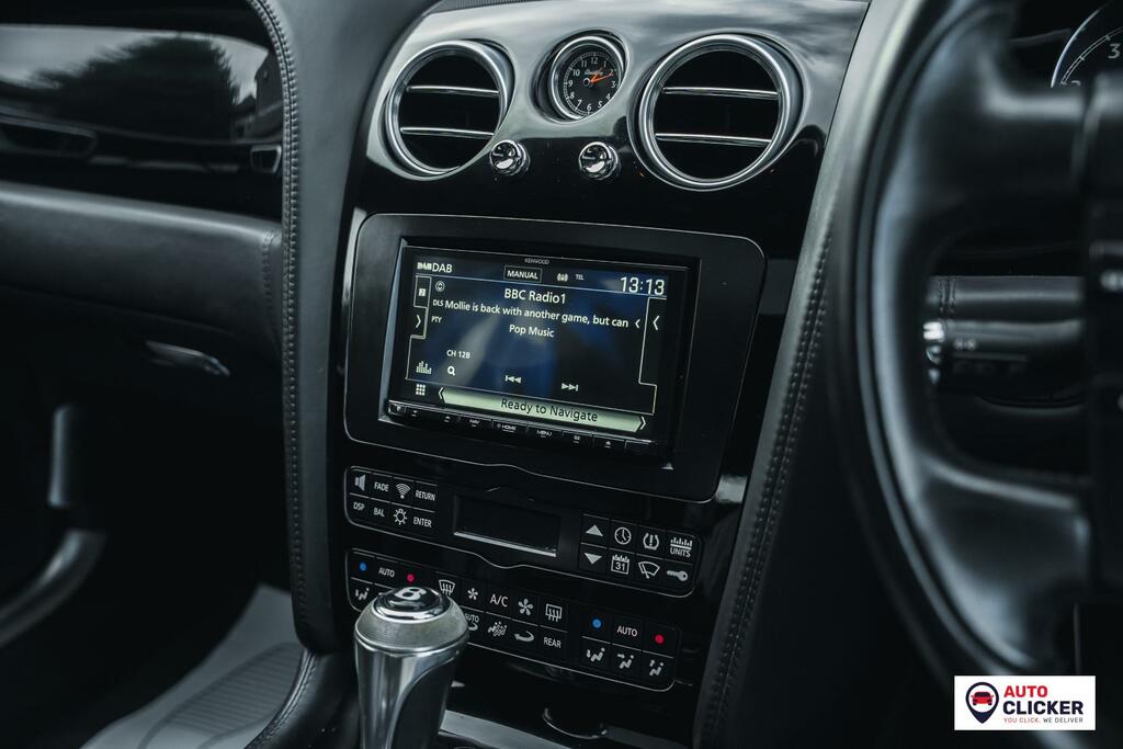 Bentley Flying Spur 6.0L W12 Flying Spur 552 Bhp Green #67