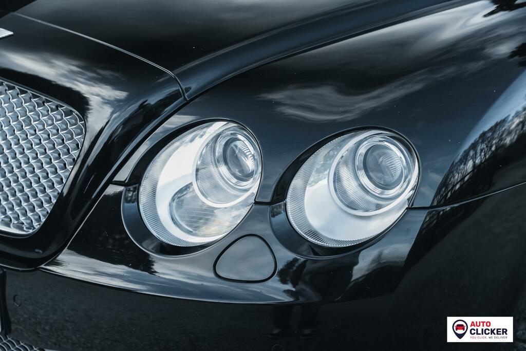 Bentley Flying Spur 6.0L W12 Flying Spur 552 Bhp Green #30