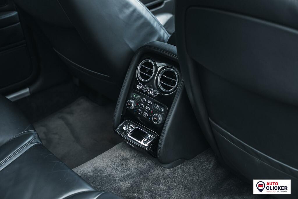 Bentley Flying Spur 6.0L W12 Flying Spur 552 Bhp Green #52