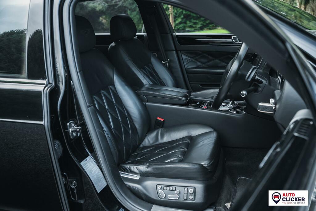 Bentley Flying Spur 6.0L W12 Flying Spur 552 Bhp Green #13