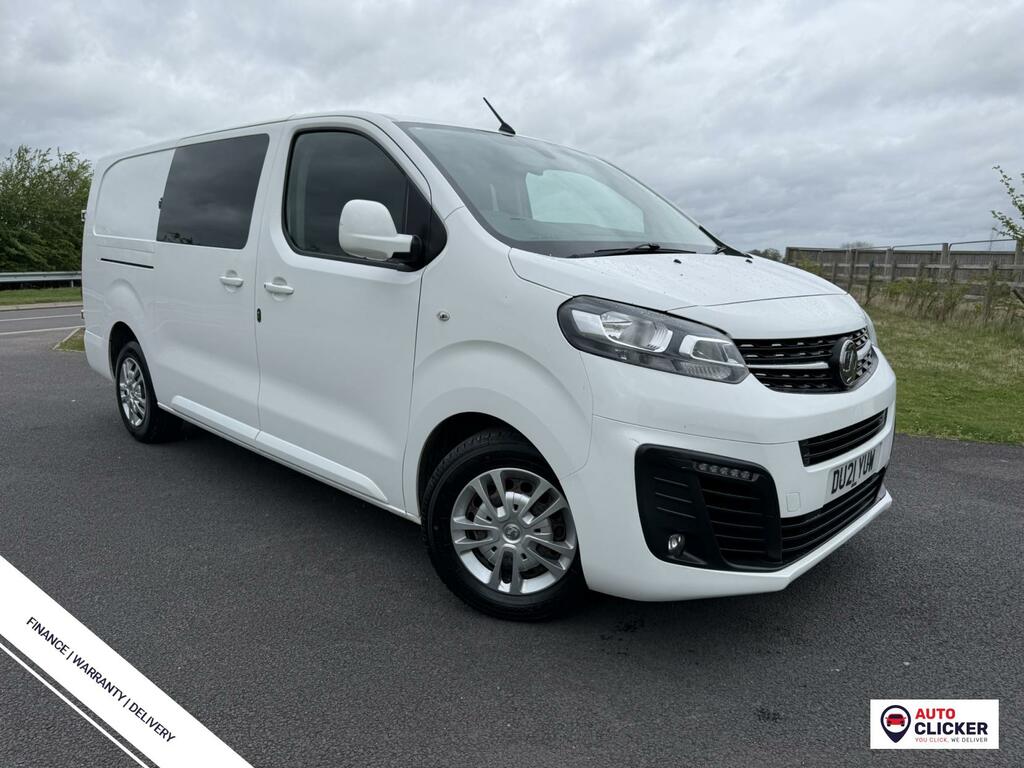 Vauxhall Vivaro 2.0 Turbo D 3100 Sportive Crew Van Double Cab White