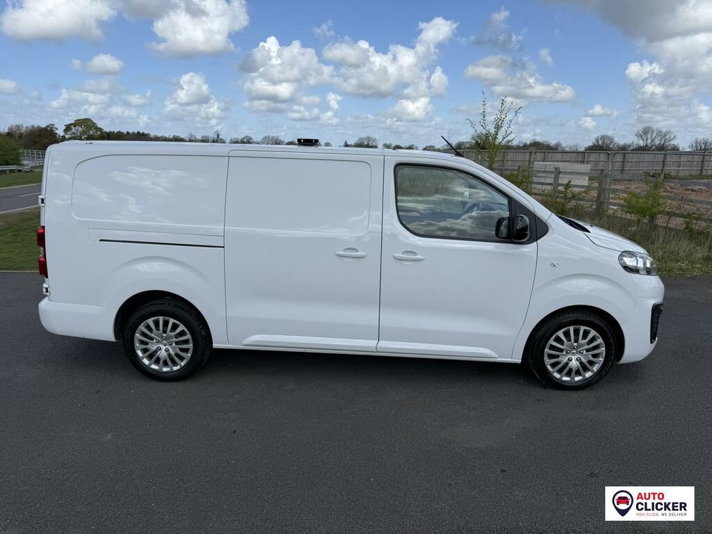 Vauxhall Vivaro 1.5 Turbo D 2900 Pro Panel Van 6Dr L DL73LME White #4
