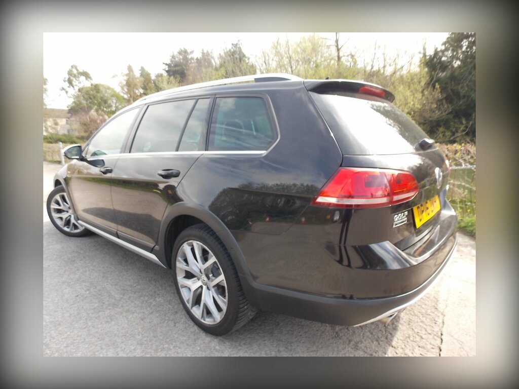 Volkswagen Golf Alltrack 2.0 Tdi Bluemotion Tech Alltrack Estate Black #3