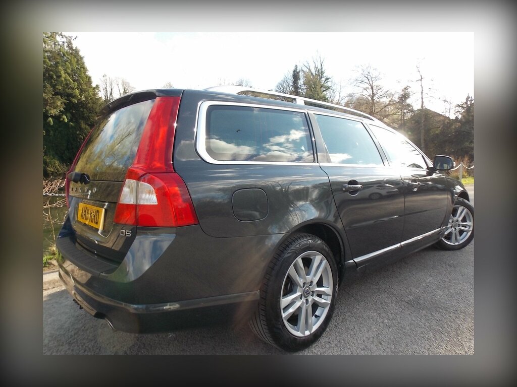 Volvo V70 2.4 D5 Se Lux Estate Geartronic Euro 5 Grey #4