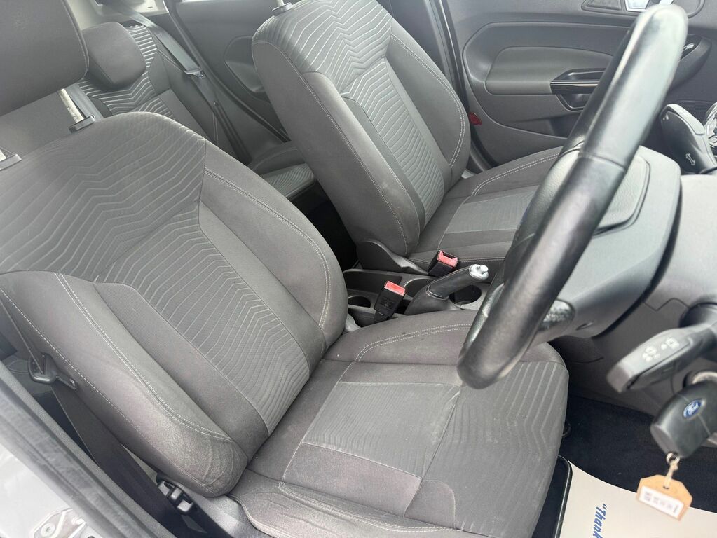 Ford Fiesta 2015 1.5 Tdci Econetic Zetec Hatchback NJ65VHK Silver #4