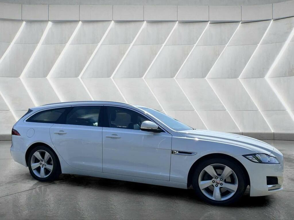 Jaguar XF Estate 2.0I Portfolio Sportbrake Euro 6 Ss BD19HTG White #4