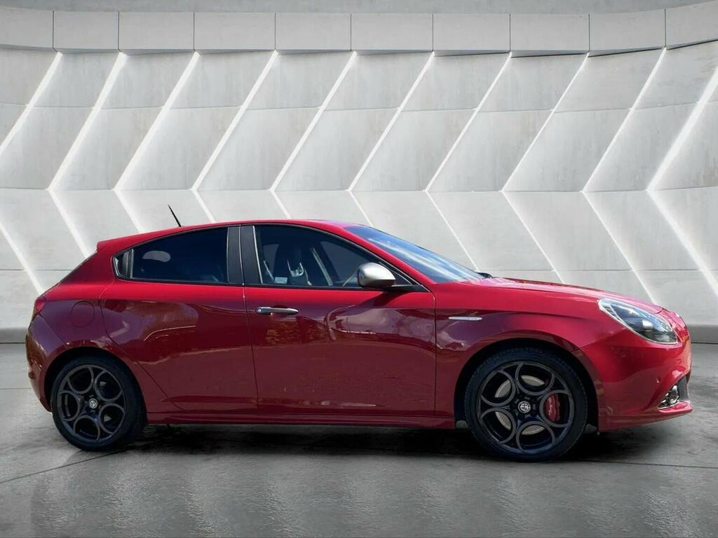 Alfa Romeo Giulietta Hatchback 1.4 Tb Multiair Speciale Euro 6 Ss GN66UAW Red #4