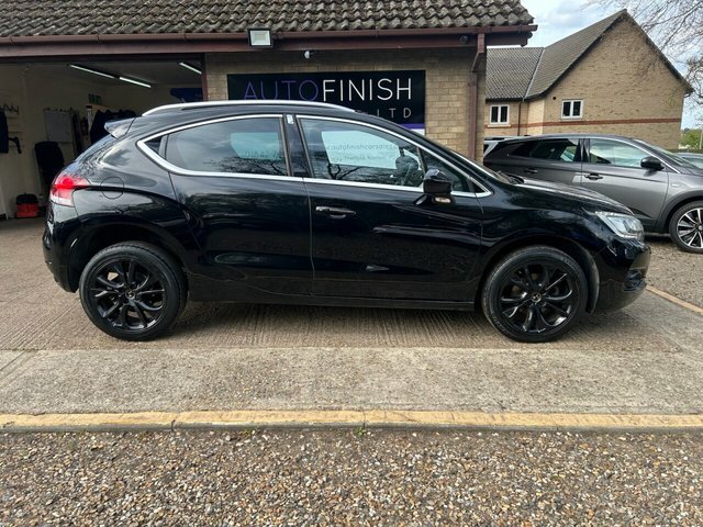 DS DS 3 Crossback Hatchback Orange #7