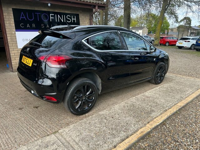 DS DS 3 Crossback Hatchback Orange #6