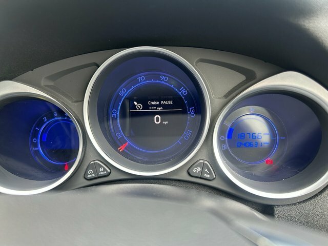 DS DS 3 Crossback Hatchback Orange #16