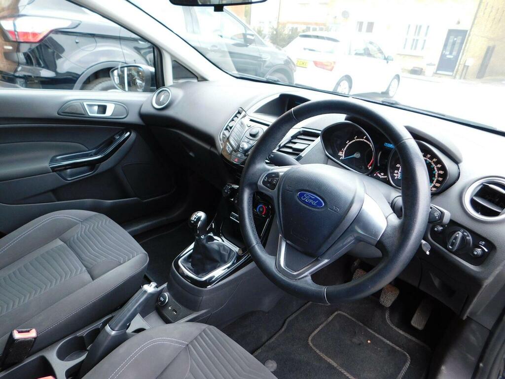 Ford Fiesta Hatchback 1.0 Zetec Euro 5 Ss 201414 ML14CNK Black #2
