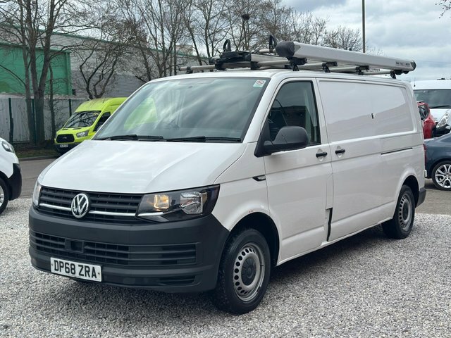Volkswagen Transporter Tdi T32 Bluemotion Tech DP68ZRA White #2