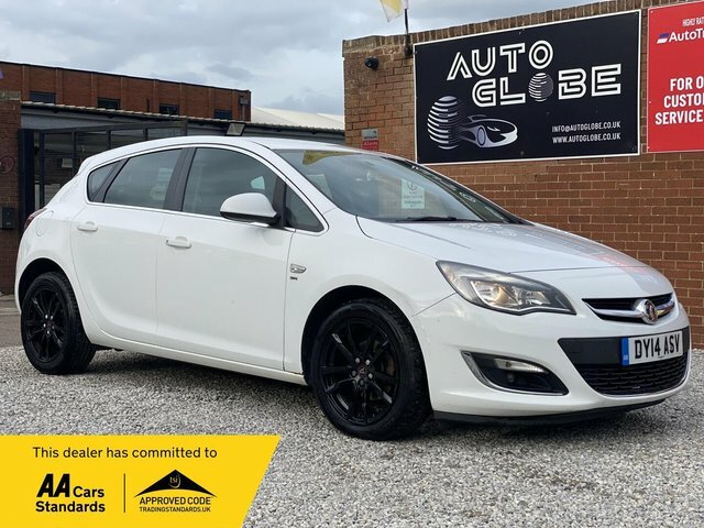 Vauxhall Astra 16V Sri Euro 5 White