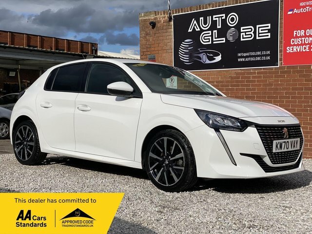 Peugeot 208 Puretech Allure Premium Euro White