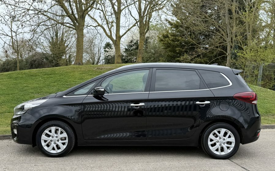 Kia Carens Petrol KR18NUV #3