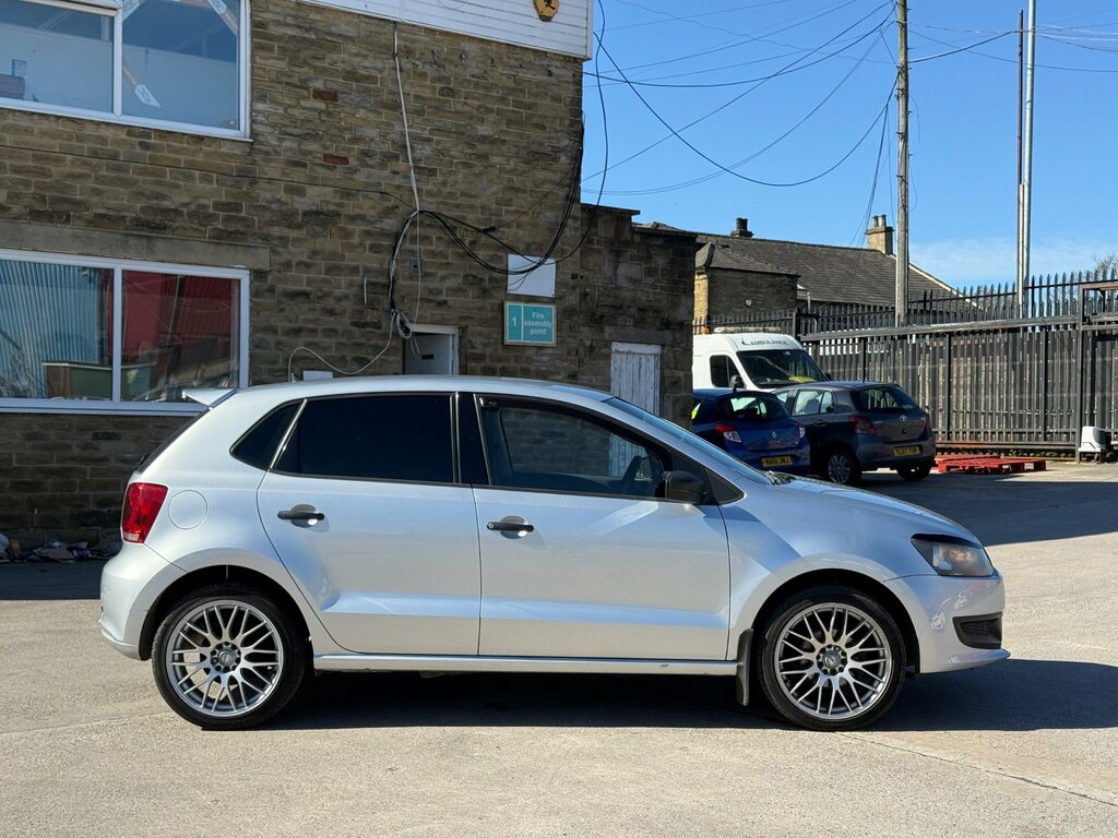 Volkswagen Polo 1.2 S Hatchback Euro 5 60 Ps YF11URT Silver #2